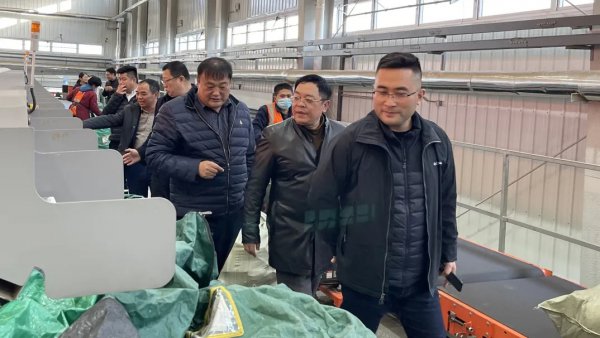 蘇寧易購、中國輕工企業(yè)投資發(fā)展協會蒞臨交投集團考察