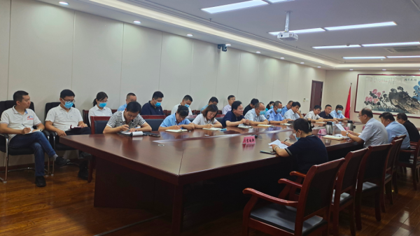 交投集團(tuán)召開創(chuàng)城攻堅暨疫情防控工作推進(jìn)會議