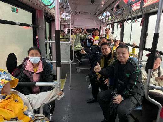 逐夢奔跑 保駕護(hù)航——交投集團(tuán)圓滿完成2023“云天集團(tuán)杯”德州運(yùn)河馬拉松賽